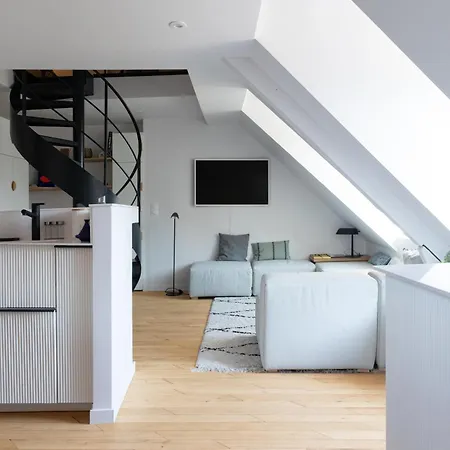 Lägenhet Mini Loft In Notre Dame District, Ile Saint-louis,