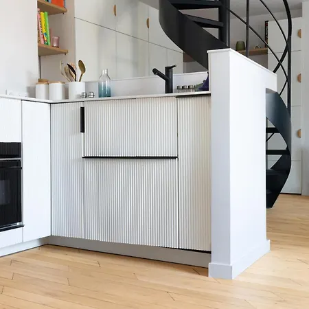 Mini Loft In Notre Dame District, Ile Saint-louis,