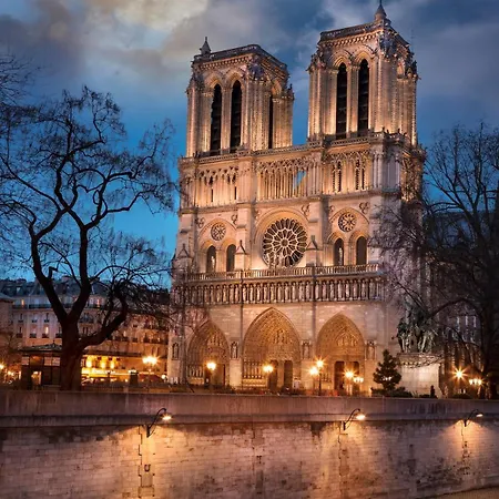 Apartment Mini Loft In Notre Dame District, Ile Saint-louis, *